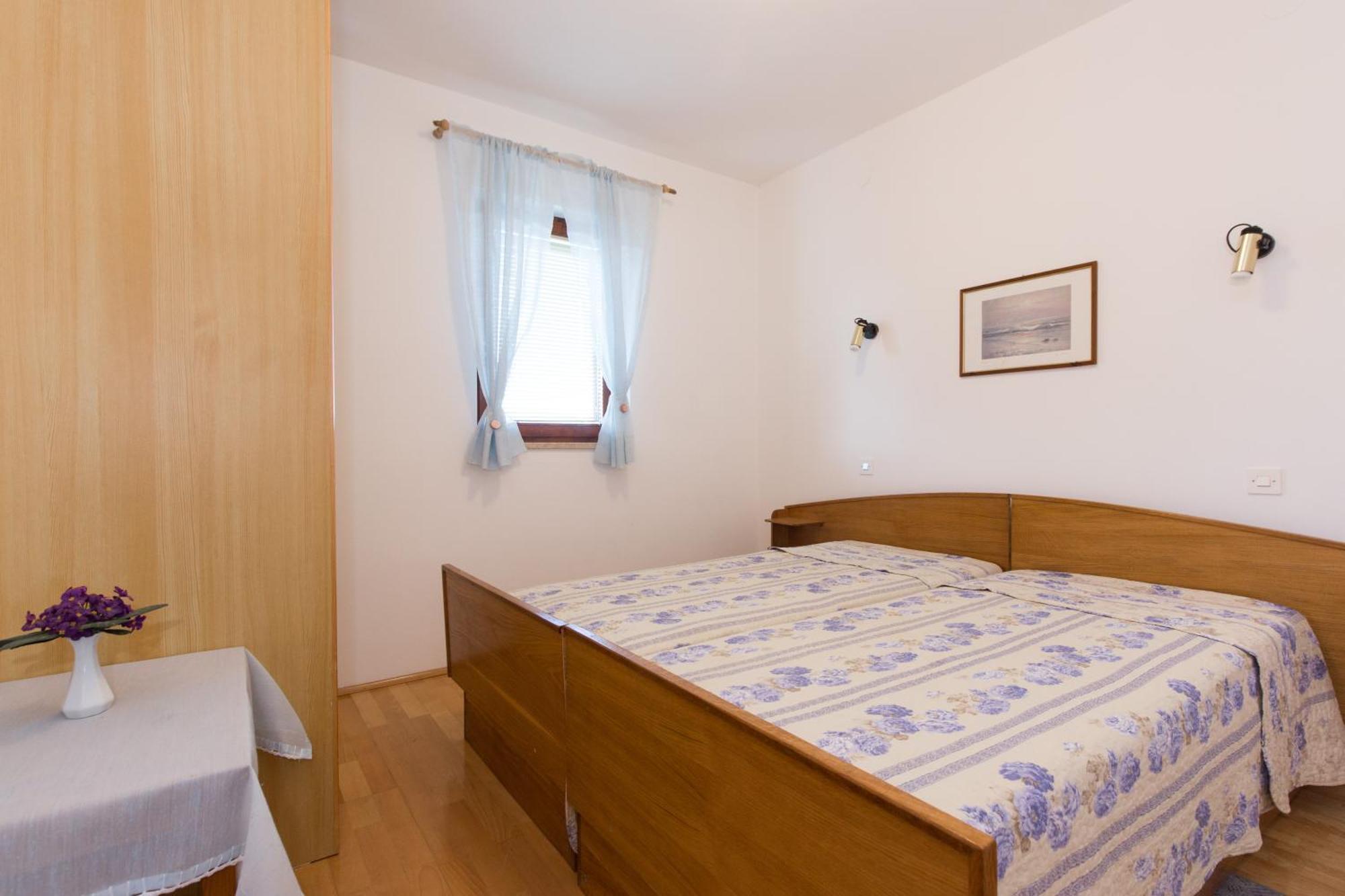 Karabaic Apartment Krk Town Ruang foto
